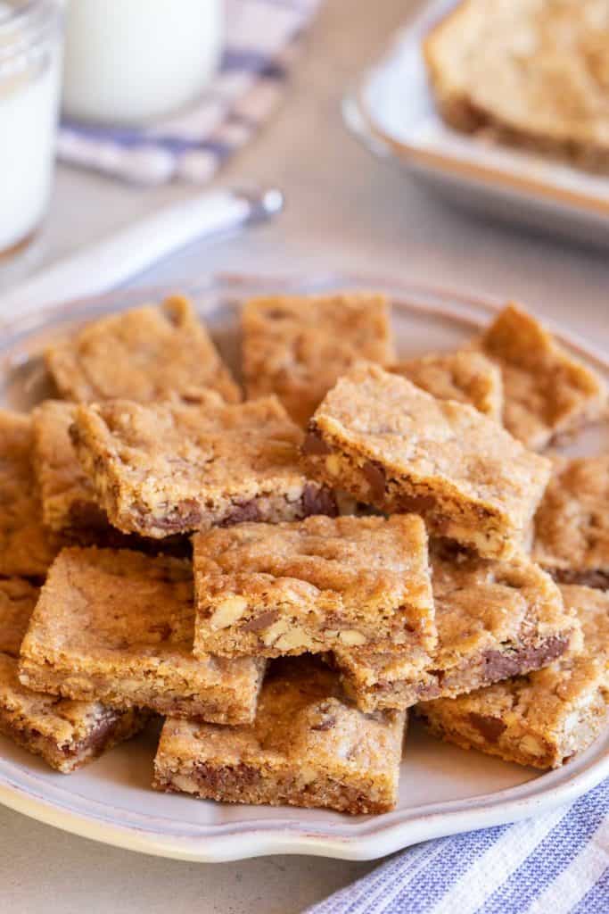 ligh blue plate filled with Toffee-Chocolate Chip Cookie Bars