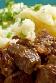 flemish-beer-stew-seasonedkitchen.com