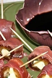 prosciutto-wrapped-stuffed-dates-recipe